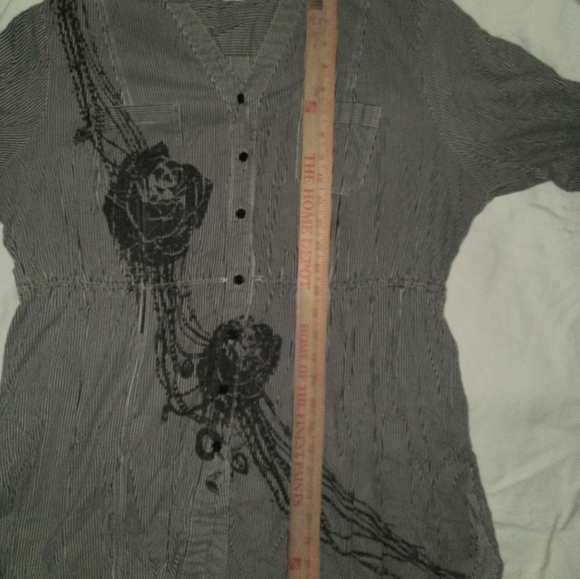 cato woman button up blouse 18/20W Black White Striped Rose Detail - Picture 7 of 7